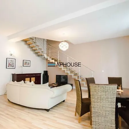 Bright And Spacious Daire *